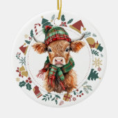 Schattigee Highland Koe Ingelijst met Kerst Afbeel Keramisch Ornament (Voorkant)
