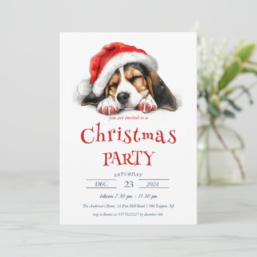 Schattigee hond met kerstfeest met kerstmuts kaart (Staand voorkant)