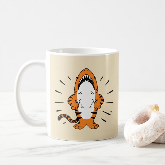 SCHATTIGEE HYBRIDE SHARK TIGER CARTOON KOFFIEMOK (Met donut)