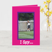 Schattigee "I Spy" Verjaardag Kaart met Basset Hou (Gele Bloem)