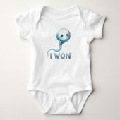 Schattigee 'Ik won' Victory Sperm Cartoon Bodysuit (Voorkant)