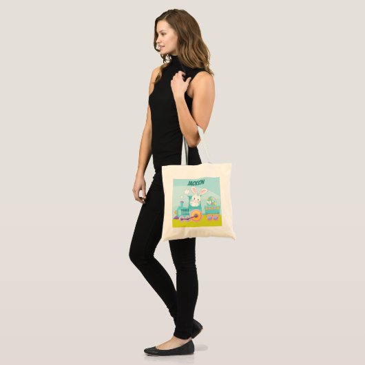 Schattigee jongens paashaas eierjacht tote bag (Voorkant (model))