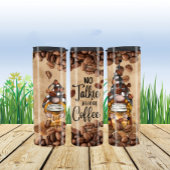 Schattigee kabouters genieten van koffie rustieke thermosbeker