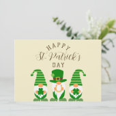 Schattigee kabouters Green Happy St Patrick’s Day  Feestdagenkaart (Staand voorkant)