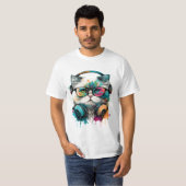 Schattigee kat dragen bril & headset t-shirt (Voorkant volledig)