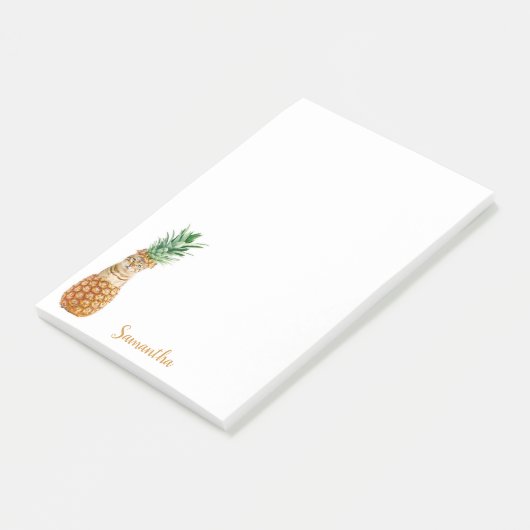 Schattigee kat in een ananas gepersonaliseerd post-it® notes (Schuin)