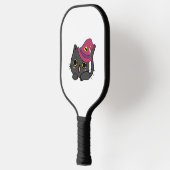 Schattigee kat in een Pet Pickleball Paddle (Links)
