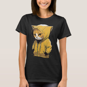 Schattigee kat in regenkitten met gele hoodie rege t-shirt