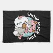 Schattigee kat in sneeuwspullen met sneeuwpopkunst theedoek (Horizontaal)