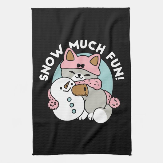 Schattigee kat in sneeuwspullen met sneeuwpopkunst theedoek (Verticaal)