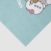 Schattigee kat in sneeuwspullen met sneeuwpopkunst tissuepapier (Detail)