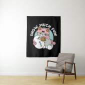 Schattigee kat in sneeuwspullen met sneeuwpopkunst wandkleed (In situ)