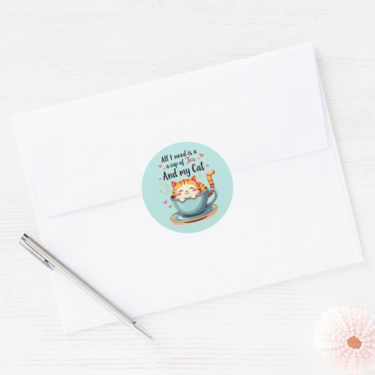 Schattigee kat in Teacup Kawaii Gezellige Kunst Ronde Sticker (Envelop)
