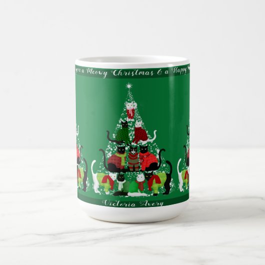 Schattigee kat kerstboom gepersonaliseerd magische mok (Midden)