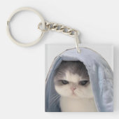Schattigee kat met deken sleutelhanger (Voorkant)