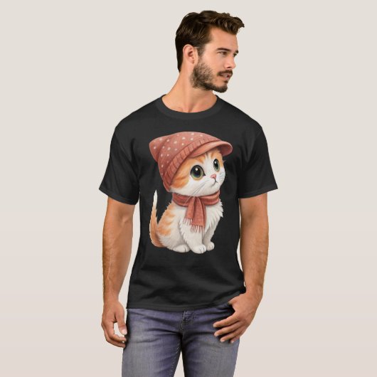 Schattigee kat met Pet, sjaal, pastelkleur T-shirt (Voorkant volledig)