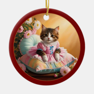 Schattigee kat op het bed keramisch ornament