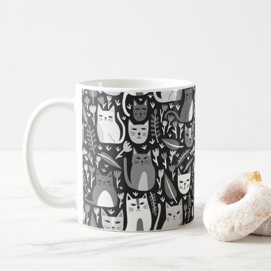 Schattigee Katten Leuk Bloemenkittenpatroon Zwart  Koffiemok (Met donut)