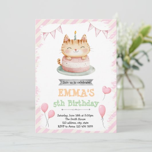 Schattigee kattenverjaardagsuitnodiging kaart (Staand voorkant)