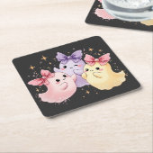 Schattigee kawaii pastelgeesten met sprankelende b kartonnen onderzetters (Schuin)