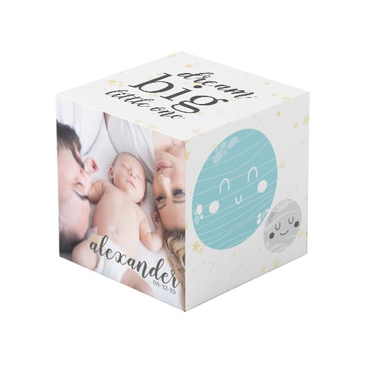 Schattigee Kawaii-planeten dromen grote kleine Bab Kubus (Voorkant hoekig)