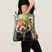Schattigee Kawaii stijl rode panda met een grote g Tote Bag (Dichtbij)