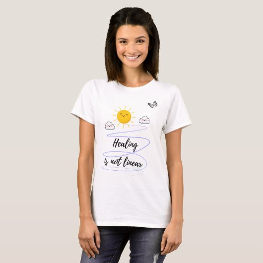 Schattigee Kawaii Zon en Wolken Spiraal - Gelukkig T-shirt (Voorkant volledig)