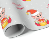 Schattigee Kerst Elf & Sneeuwvlokken op Zilver Cadeaupapier (Rol Hoek)