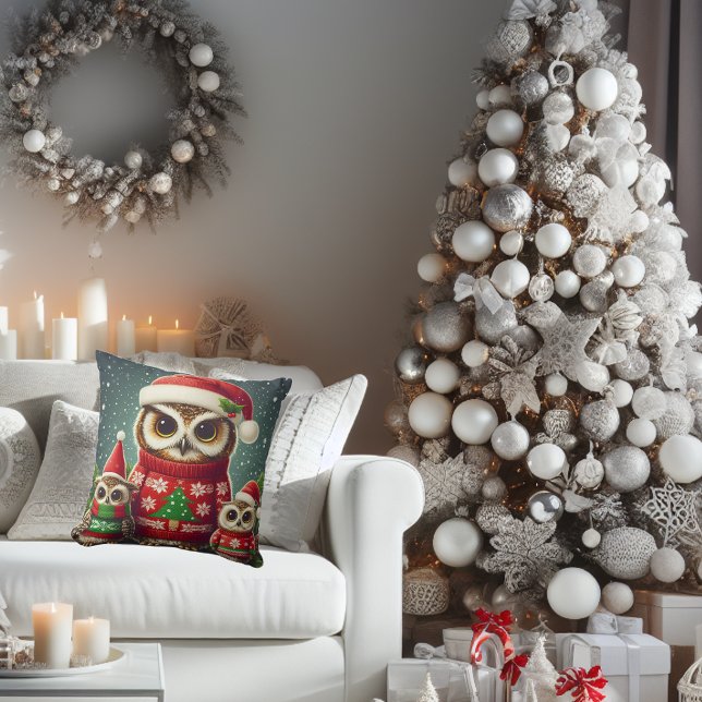 Schattigee kerst leuke uilen kussen (Cute Christmas owls for your home decor this year.)