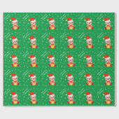 Schattigee kerstelf & sneeuwvlokken op groen cadeaupapier (Vlak)