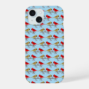 Schattigee kerstkardinalen en rode bessen met patr iPhone 15 case