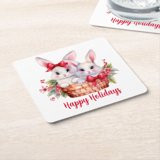 Schattigee kerstkonijntjes in een mandje kartonnen onderzetters (Schuin)