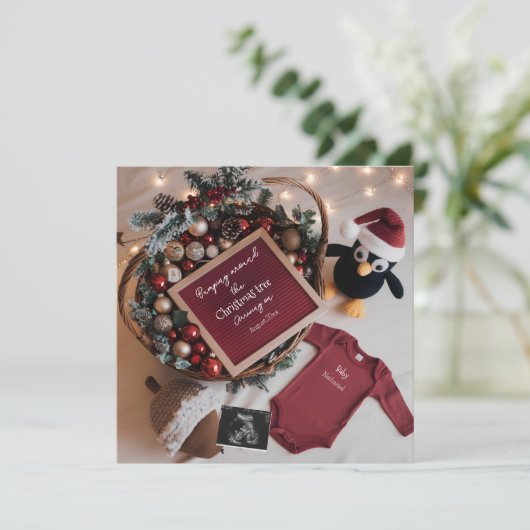 Schattigee Kerstpinguïn zwangerschapsaankondiging Kaart (Staand voorkant)