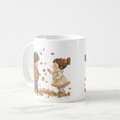 Schattigee Kinder spelen in de Herfst Koffiemok (Voorkant links)