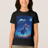 Schattigee kitten achtervolgd door een ufo Tri-Blend shirt (Voorkant)