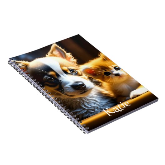 Schattigee kitten en puppy gepersonaliseerd notitieboek (Rechterzijde)