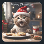 Schattigee Kitten Funny Santa Cat Christmas Vierkante Sticker<br><div class="desc">Verspreid vakantieseizoen juichen met deze schattige kerstkat sticker! Met een gelukkige kat die feestelijke taarten kijkt, is het perfect voor kattenliefhebbers van alle leeftijden. Personaliseer voor familie of vrienden en geniet van de speelse touch van een cartoon kitten verkleed als Sinterklaas. Dit kleurrijke en grappige kat Kerst sticker is zeker...</div>