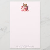 Schattigee kitten in een theekopje met harten briefpapier (Voorkant)