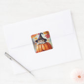 Schattigee kitten in pompoen met Paarse heks Pet Vierkante Sticker (Envelop)