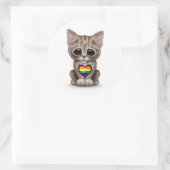 Schattigee kitten met regenboog gay pride hart, wi ronde sticker (Tas)