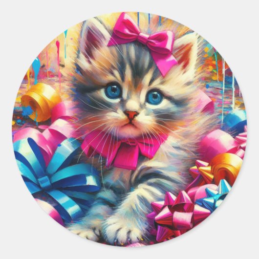 Schattigee kitten spelen in verjaardagsbogen ronde sticker (Voorkant)