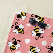 Schattigee kleine bijen en madeliefjes bloemenpatr strandlaken (In situ)