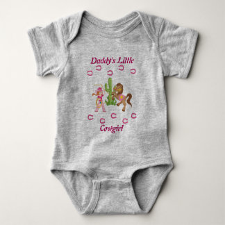 Schattigee kleine cowgirl en Pony Romper