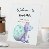 Schattigee kleine dinosaurus Baby shower welkom Reclamebord Met Voetstuk (Insitu)