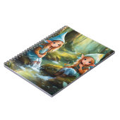 Schattigee kleine elf in de rivier notitieboek (Linkerzijde)