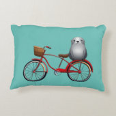 Schattigee kleine fietszegel op een cartoon accent kussen (Achterkant)
