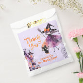 Schattigee kleine heks Spooktacular Halloween fees Bedankzakje (Gezegeld)