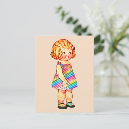 SCHATTIGEE KLEINE MEISJE PAPIEREN POP BRIEFKAART (Staand voorkant)