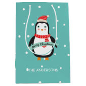 Schattigee kleine Penquin "Vrolijk Kerstfeest" Gep Medium Cadeauzakje (Voorkant)