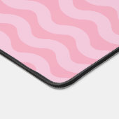 Schattigee kleine roze uil dragen sjaal en capucho bureaumat (Hoek)